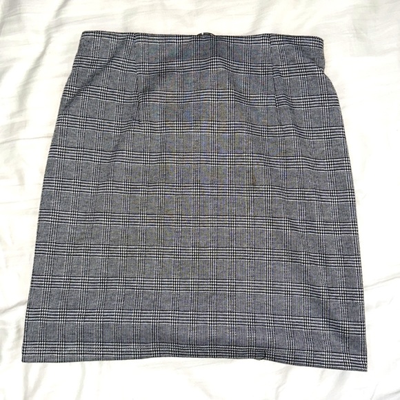 Soft plaid pencil mini skirt - Picture 2 of 2
